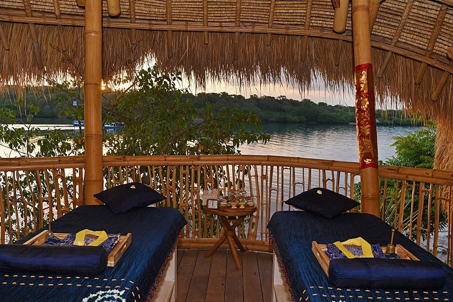 Menjangan Dynasty Resort Pemuteran  Exterior photo